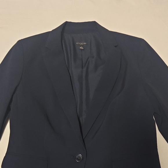 Ann Taylor Classic Navy Blazer - Picture 4 of 7